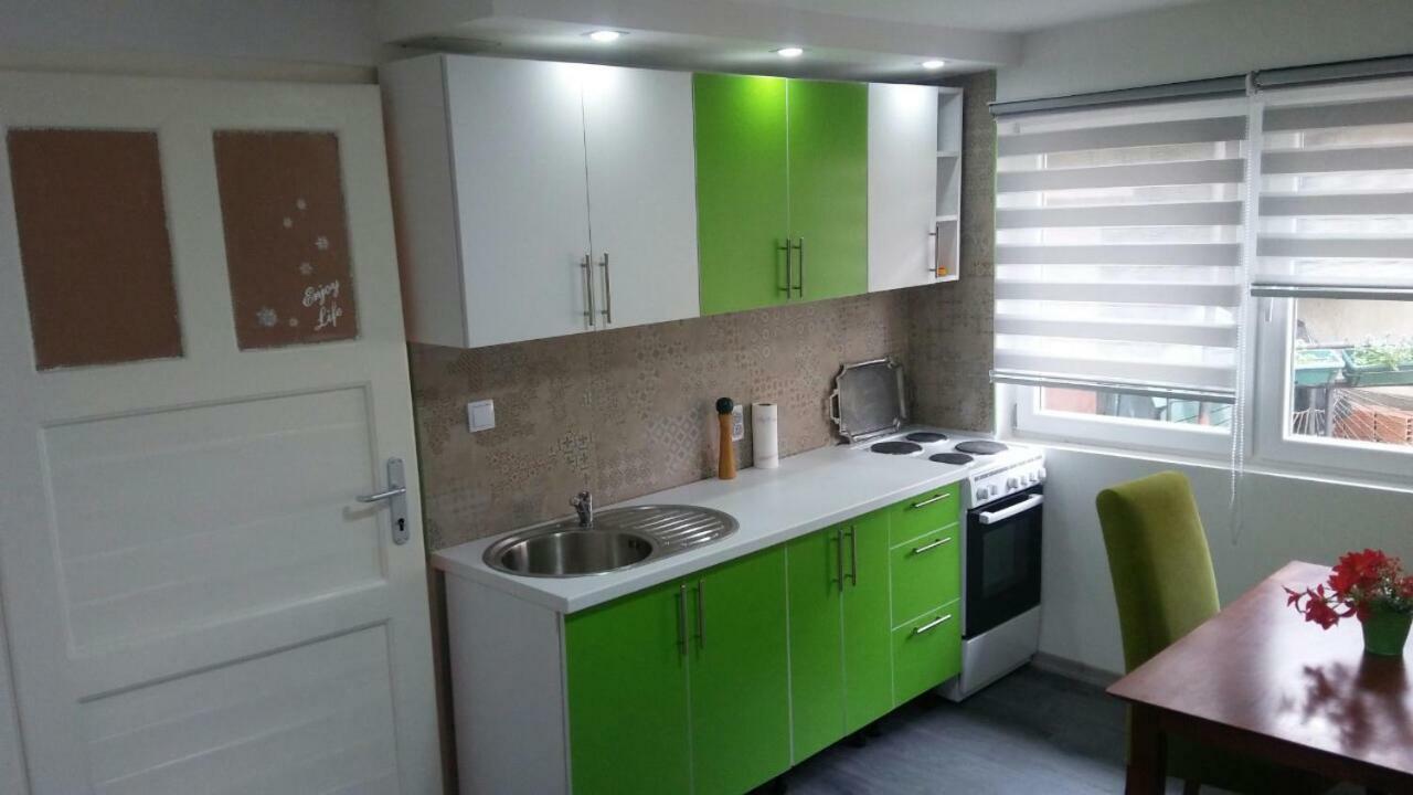 Apartman Mahala One SJJ Exteriér fotografie